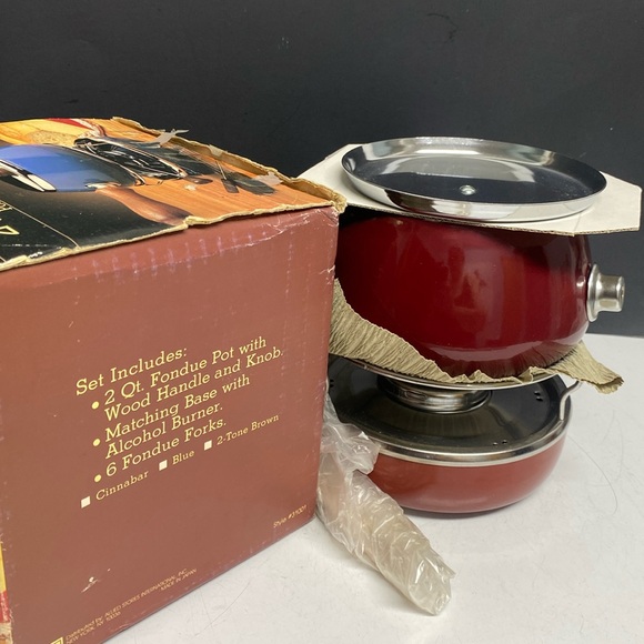 Manor House Fondue Set Two Quart - Picture 15 of 17